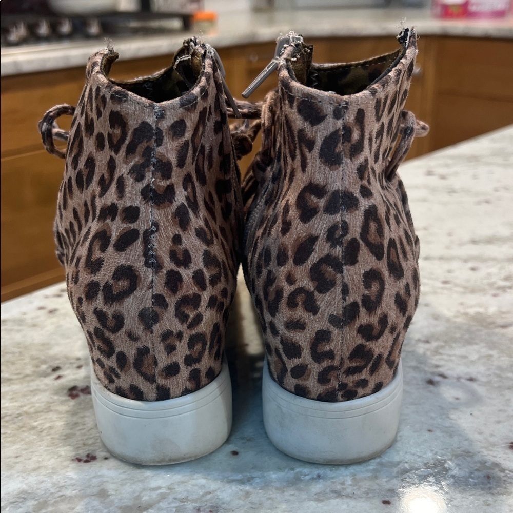 Buckle- Very G Leopard Print High-Top Sneakers - Picture 4 of 4